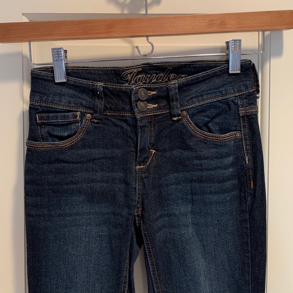 Delias dark wash skinny/straight leg jeans!